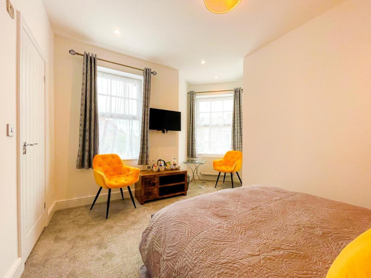 46 Ashfield Rd, Altrincham Otel Dış mekan fotoğraf