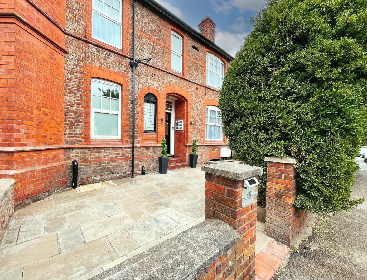 46 Ashfield Rd, Altrincham Otel Dış mekan fotoğraf