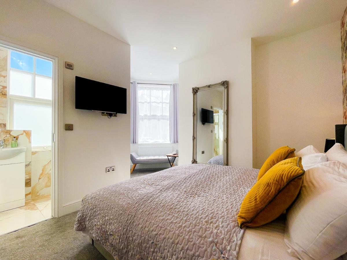 46 Ashfield Rd, Altrincham Otel Dış mekan fotoğraf
