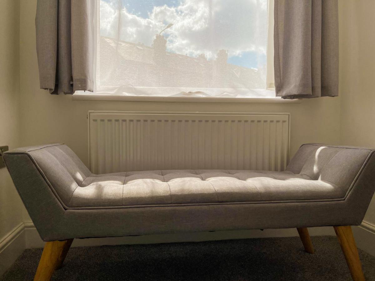 46 Ashfield Rd, Altrincham Otel Dış mekan fotoğraf